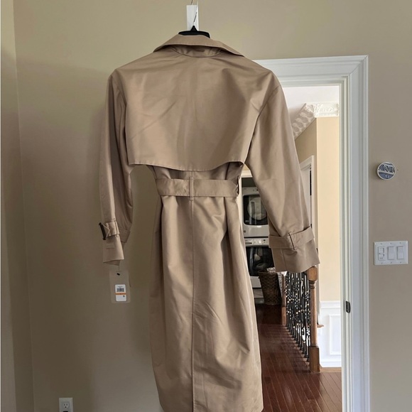 Levi’s trench coat - Picture 3 of 3